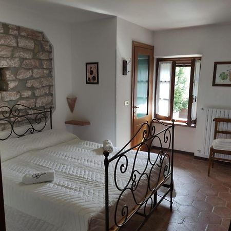 Agriturismo Rupestr Canelli Exteriör bild
