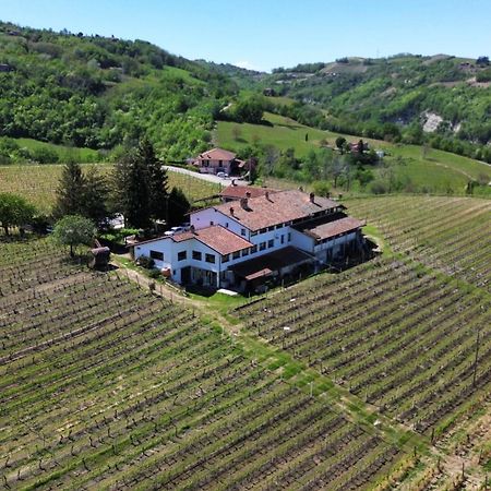 Agriturismo Rupestr Canelli Exteriör bild