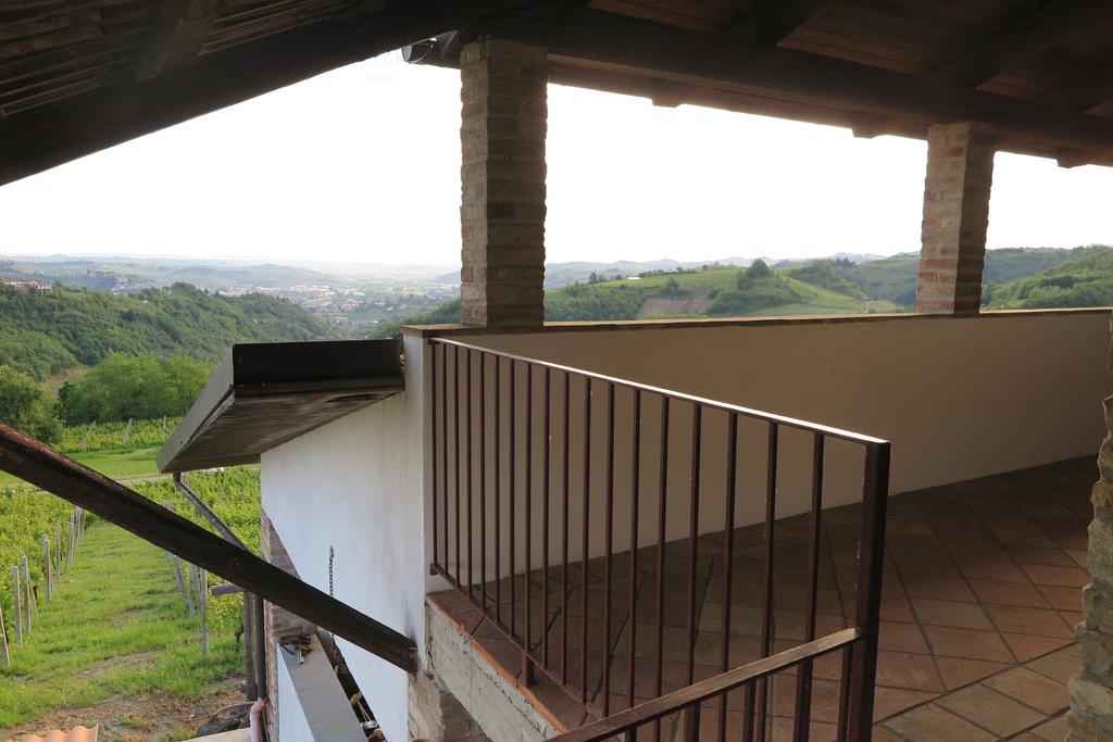 Agriturismo Rupestr Canelli Rum bild